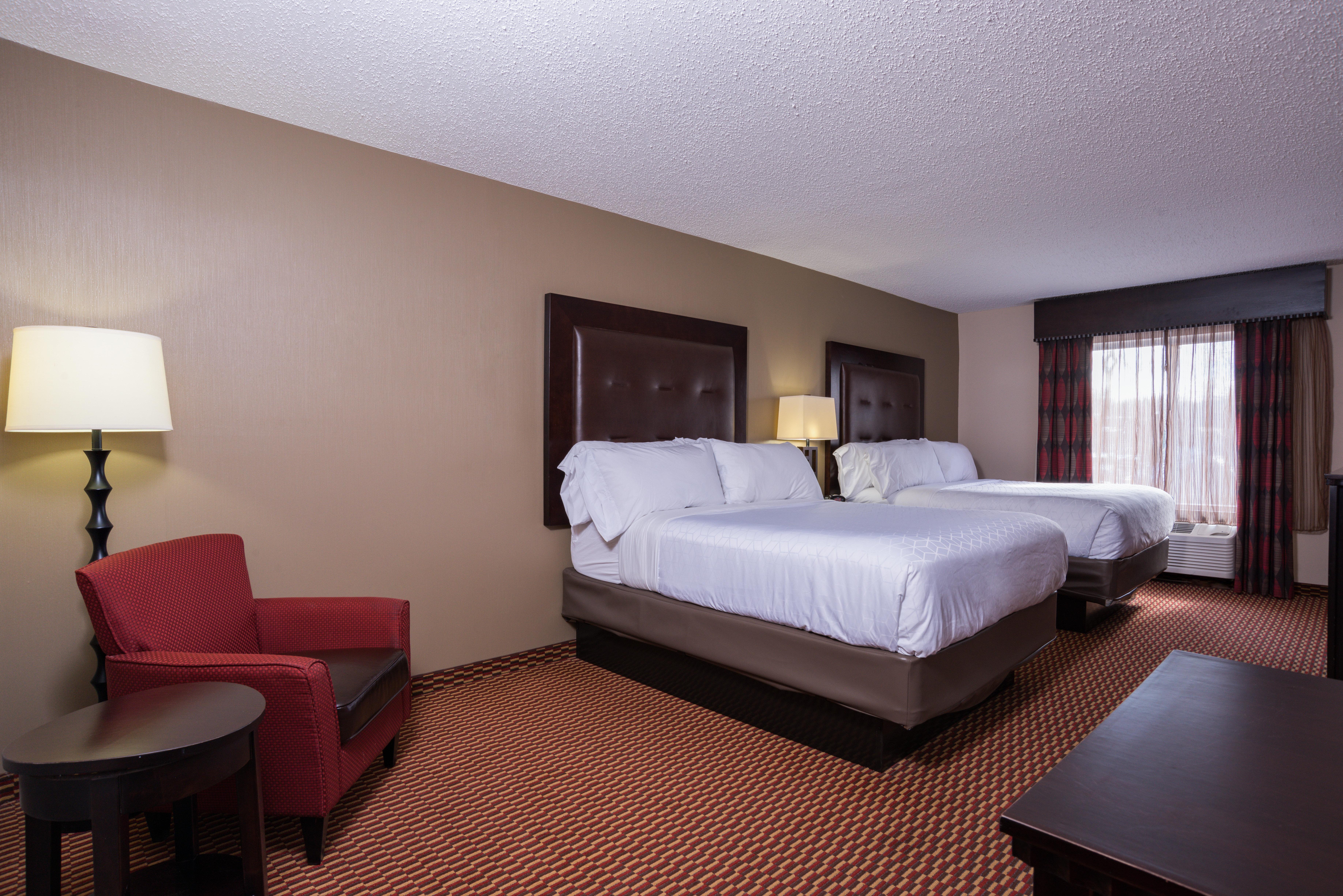 Holiday Inn Express Hartford-Newington By Ihg Exterior photo