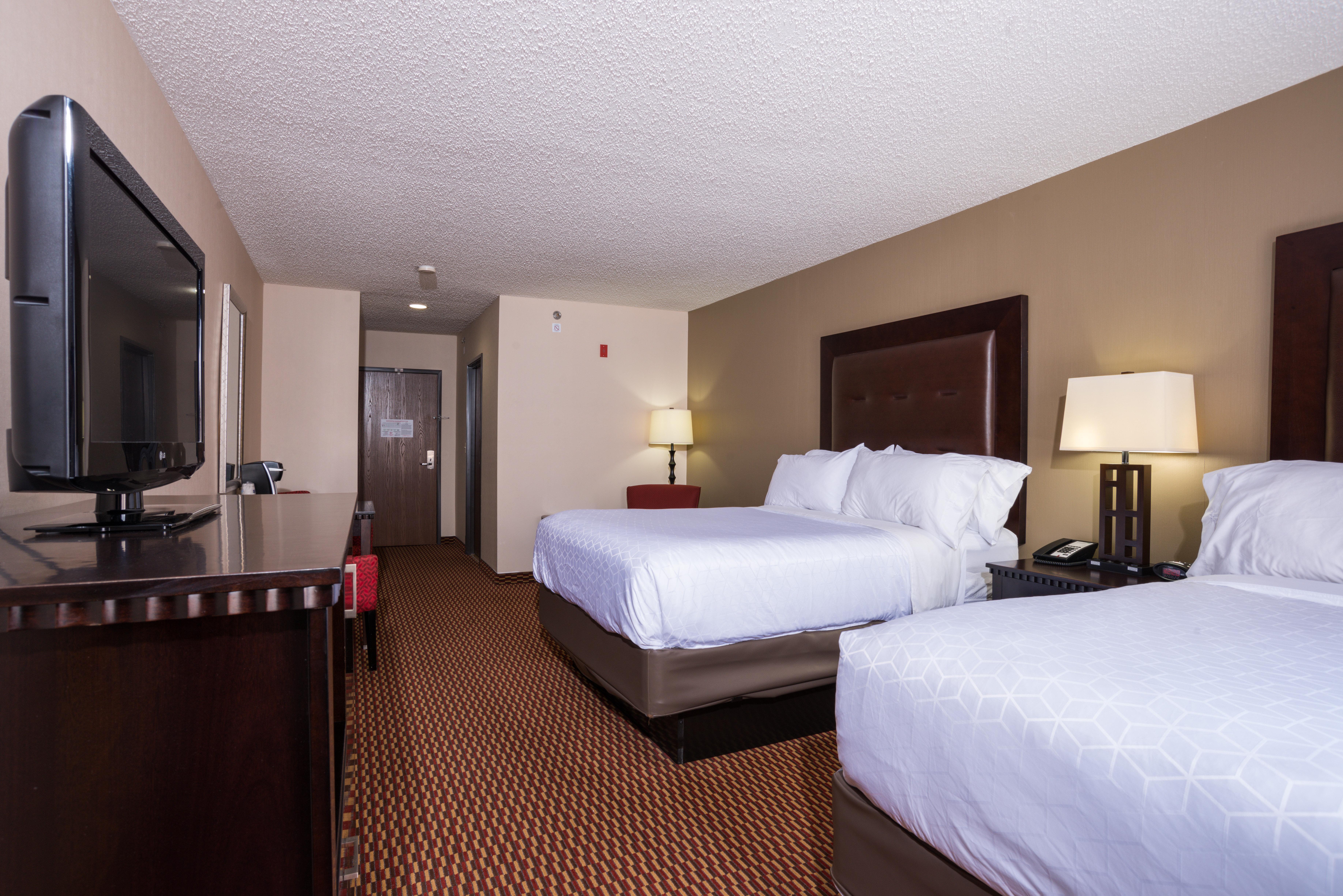 Holiday Inn Express Hartford-Newington By Ihg Exterior photo
